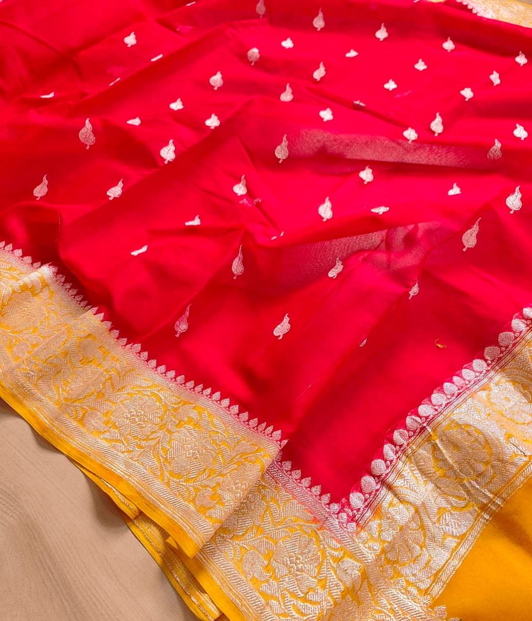BANARASI HANDLOOM PURE KHADDI SHIFFON SAREE MADE BY HANDLOOM