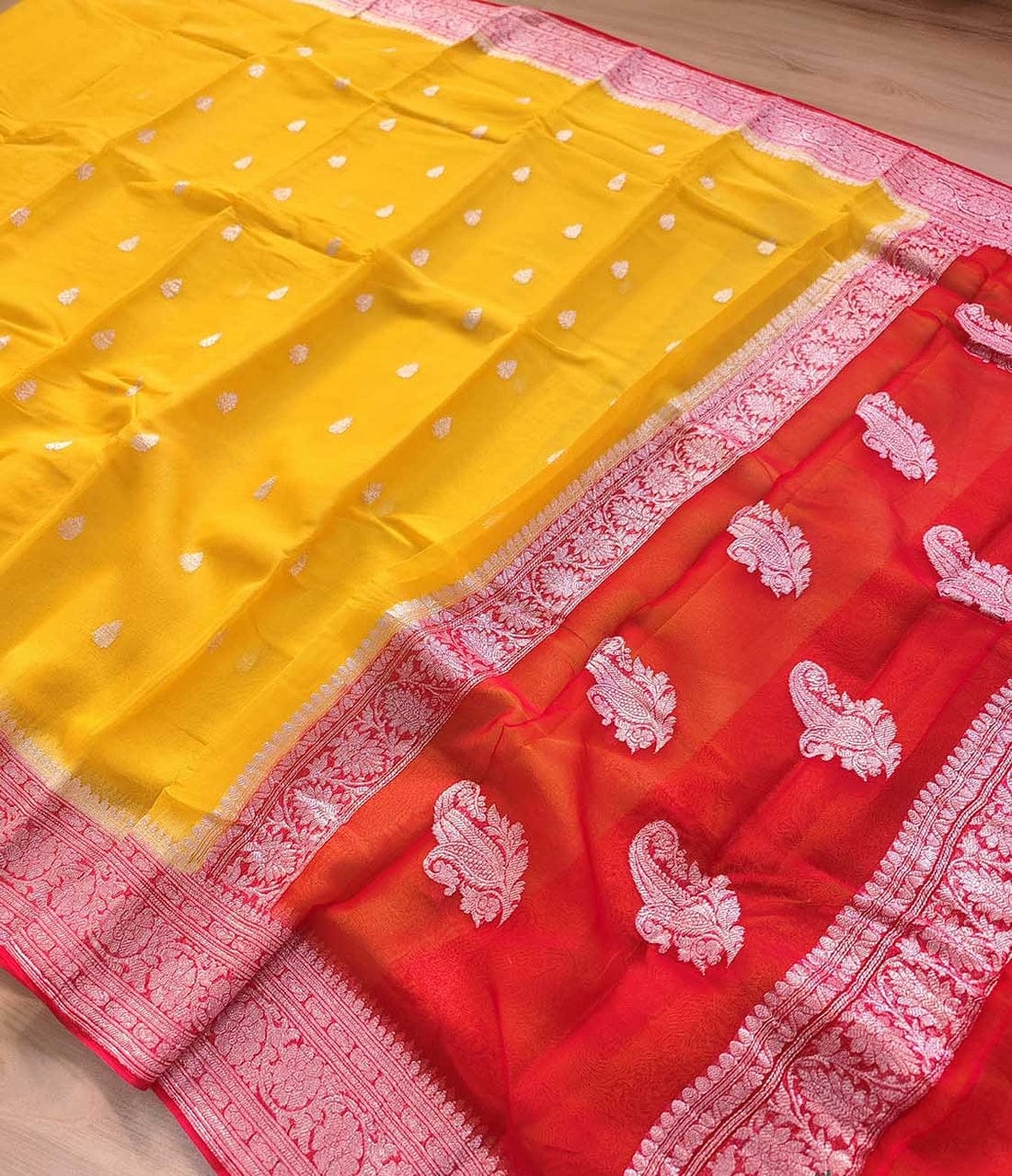 BANARASI HANDLOOM PURE KHADDI SHIFFON SAREE MADE BY HANDLOOM
