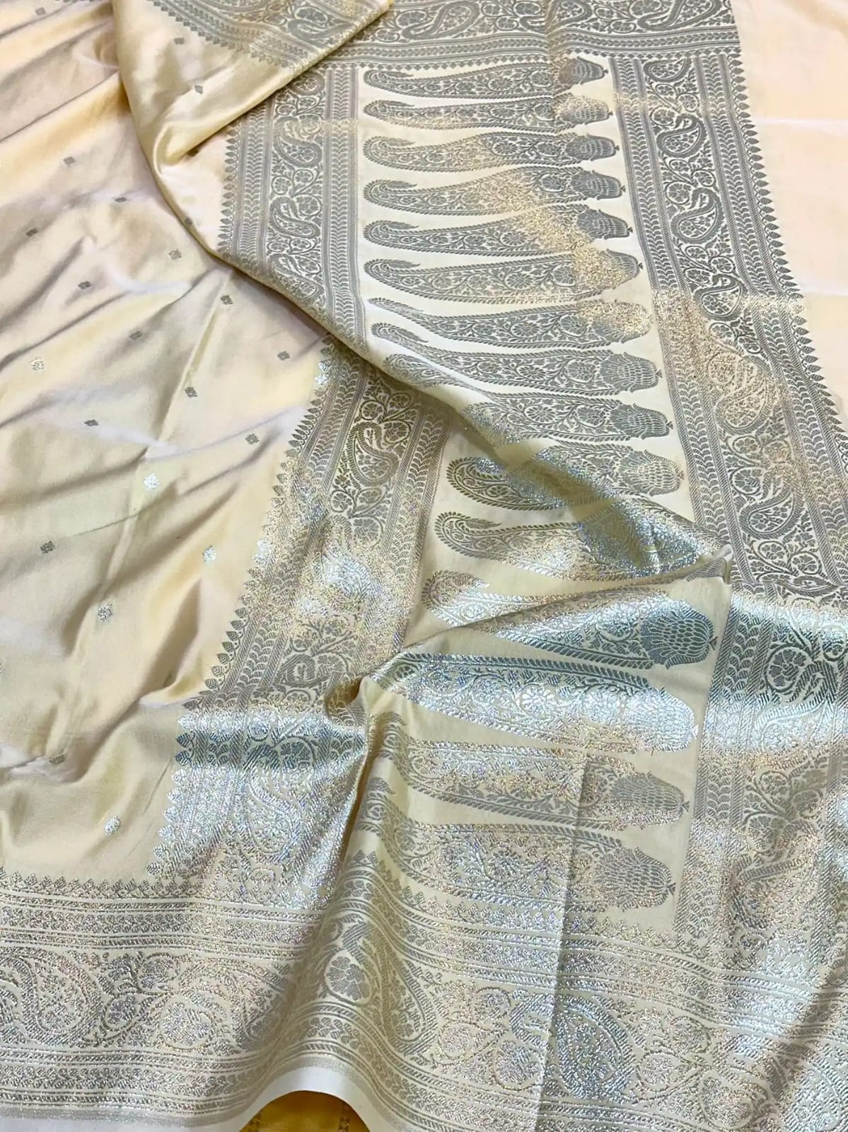 Banarasi Handloom Mashru Silk Saree