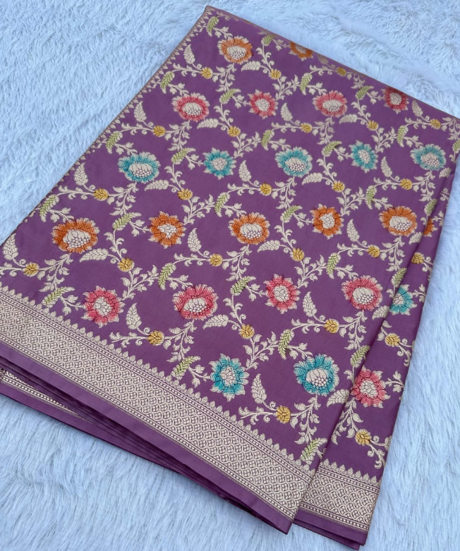 HANDBRUSH DYE BANARASI HANDLOOM MASHRU SILK SAREE